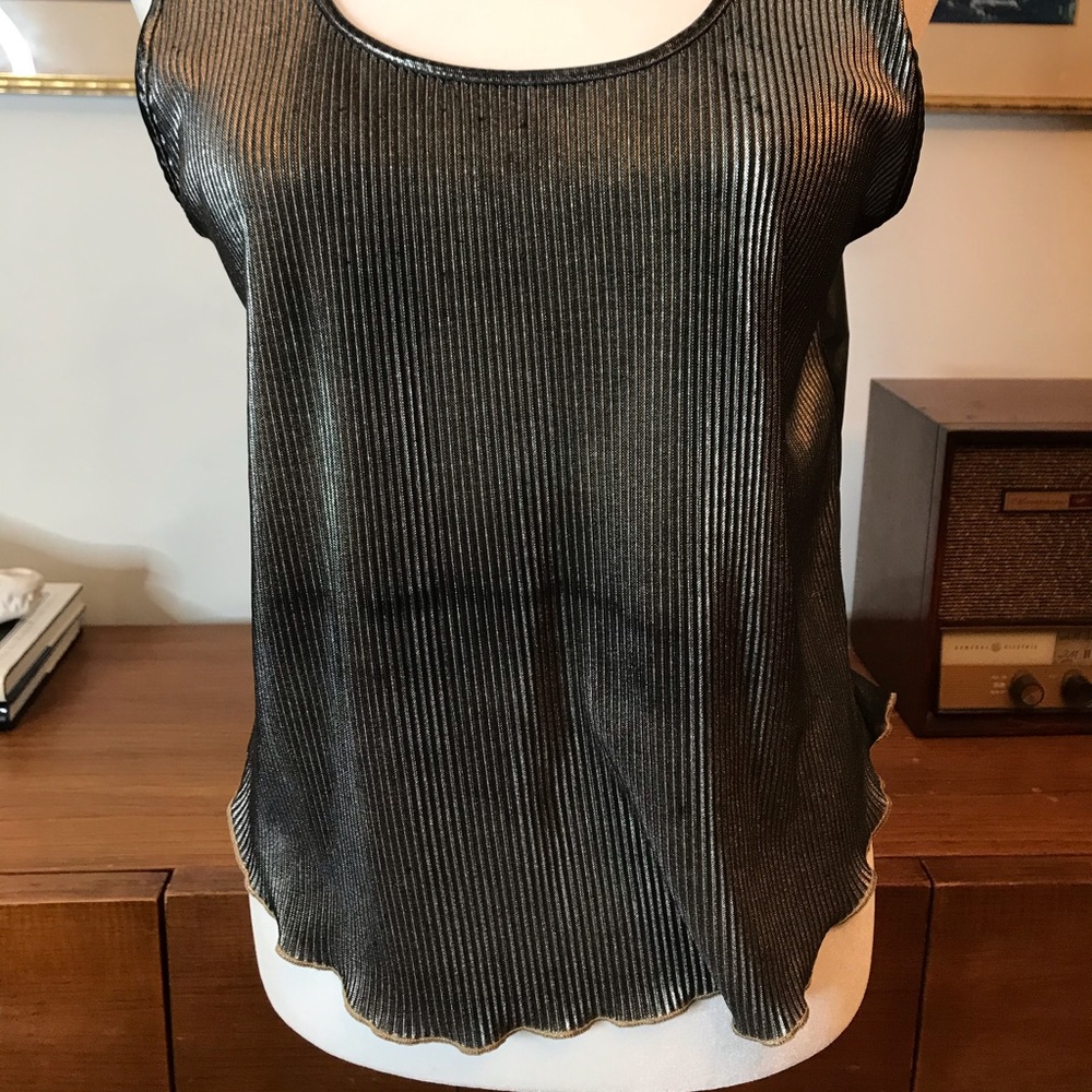 Metallic tank - Picture 2 of 8